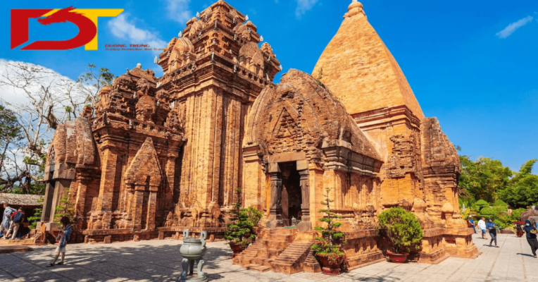 Khám Phá Khu Du Lịch Tháp Bà Ponagar Nha Trang