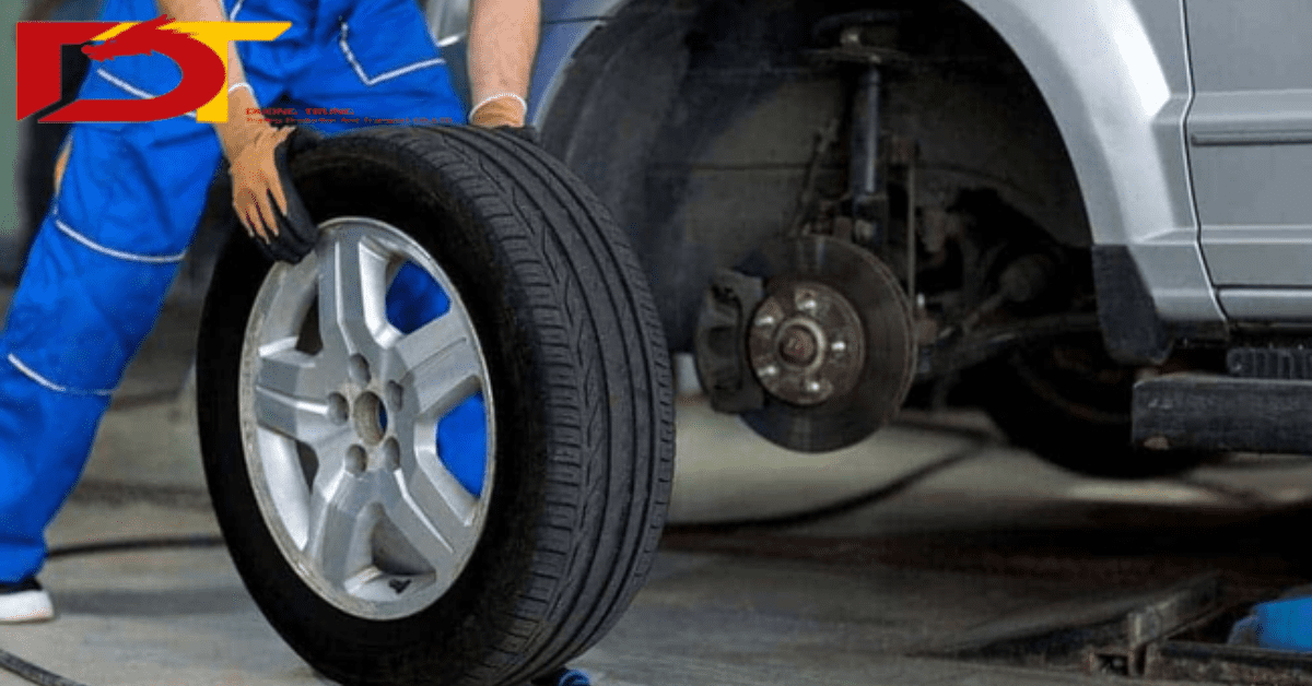 Giá Khi Vá Lốp Ô Tô Bao Nhiêu Tiền